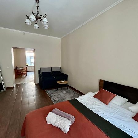 Old City Apartment With Parking Lviv Extérieur photo