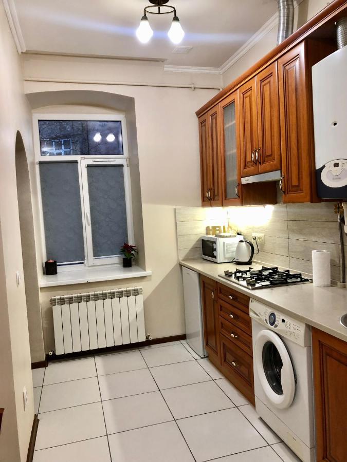Old City Apartment With Parking Lviv Extérieur photo