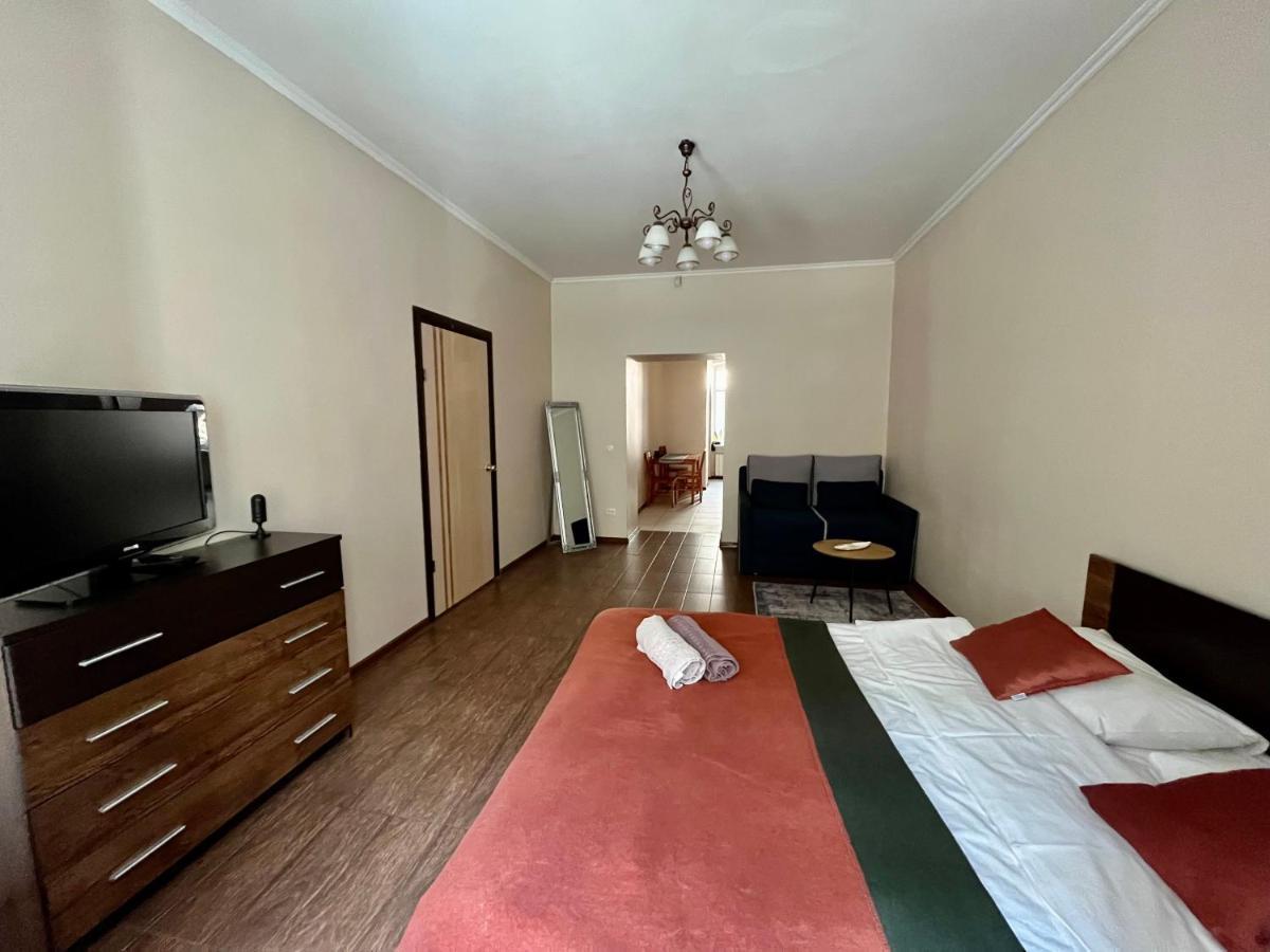 Old City Apartment With Parking Lviv Extérieur photo