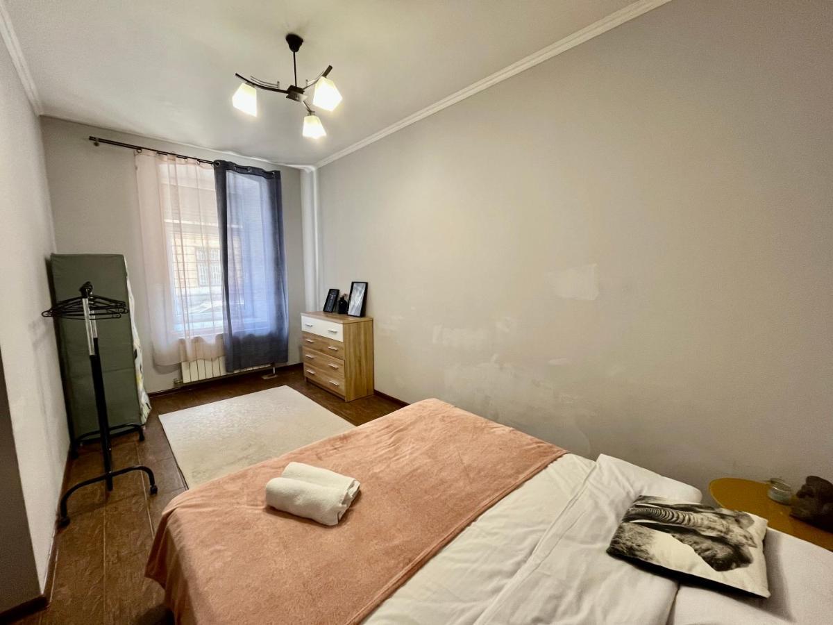 Old City Apartment With Parking Lviv Extérieur photo